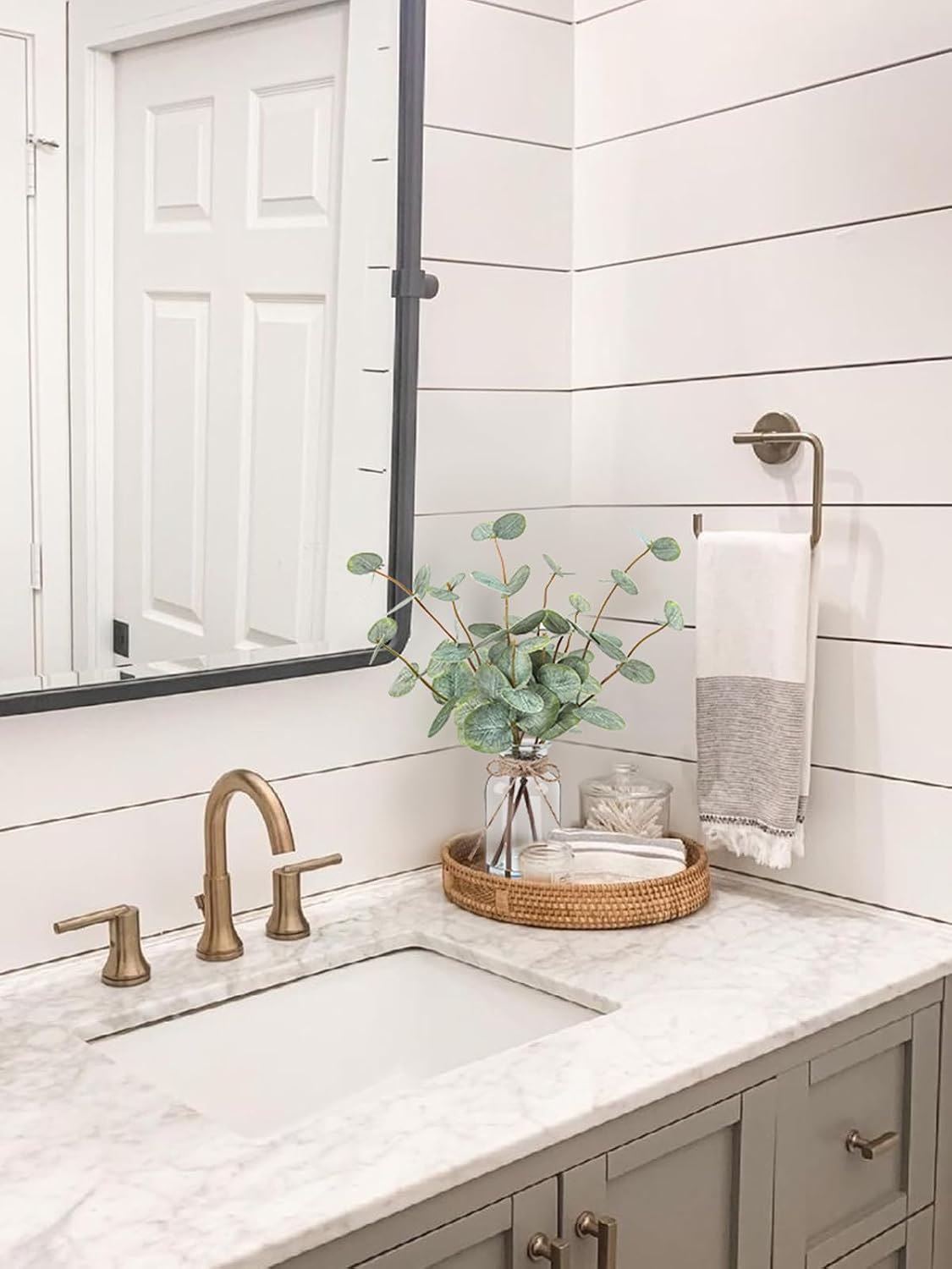 Stylish Home Decor Arrangement