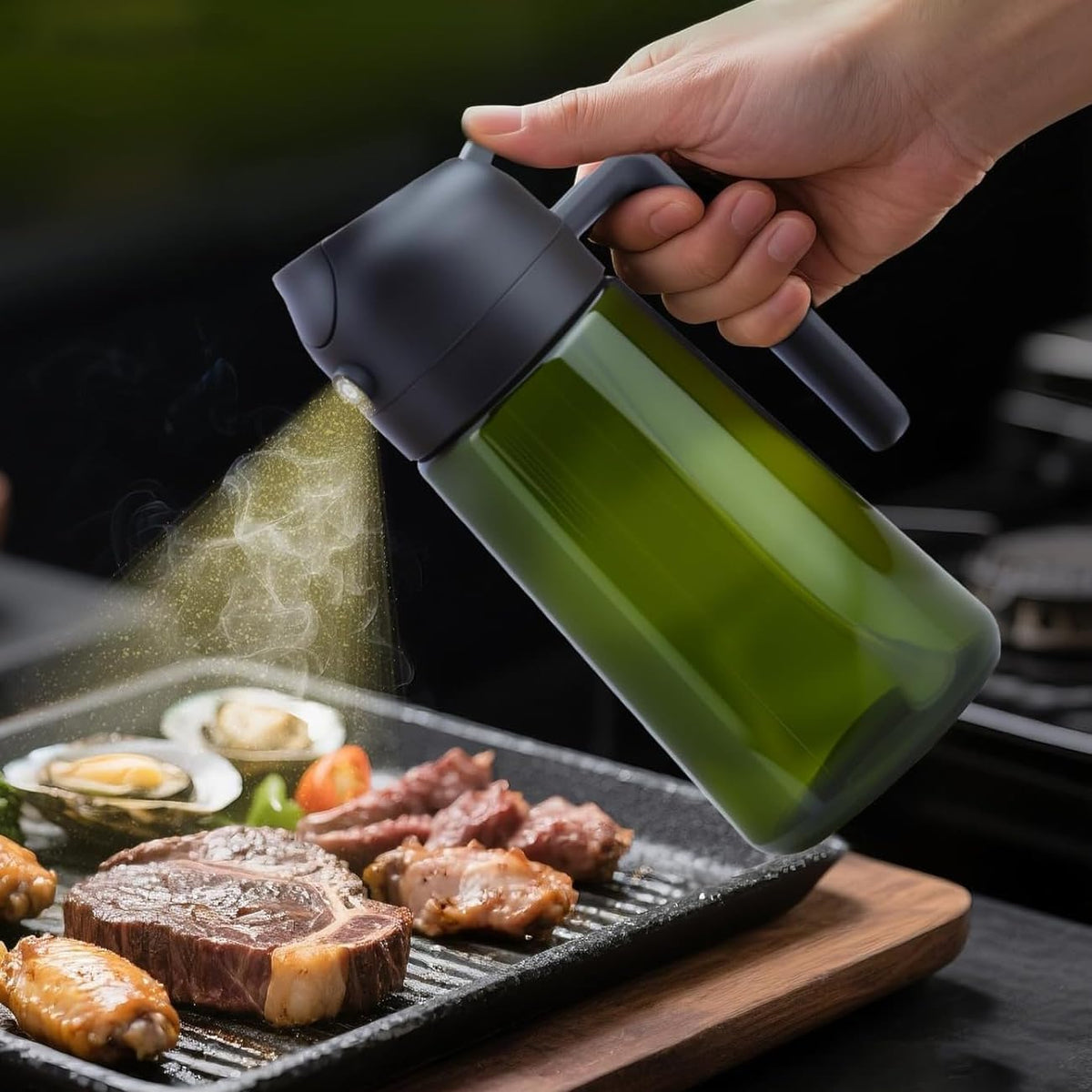 2 in 1 Light-Blocking Dark Oil Sprayer