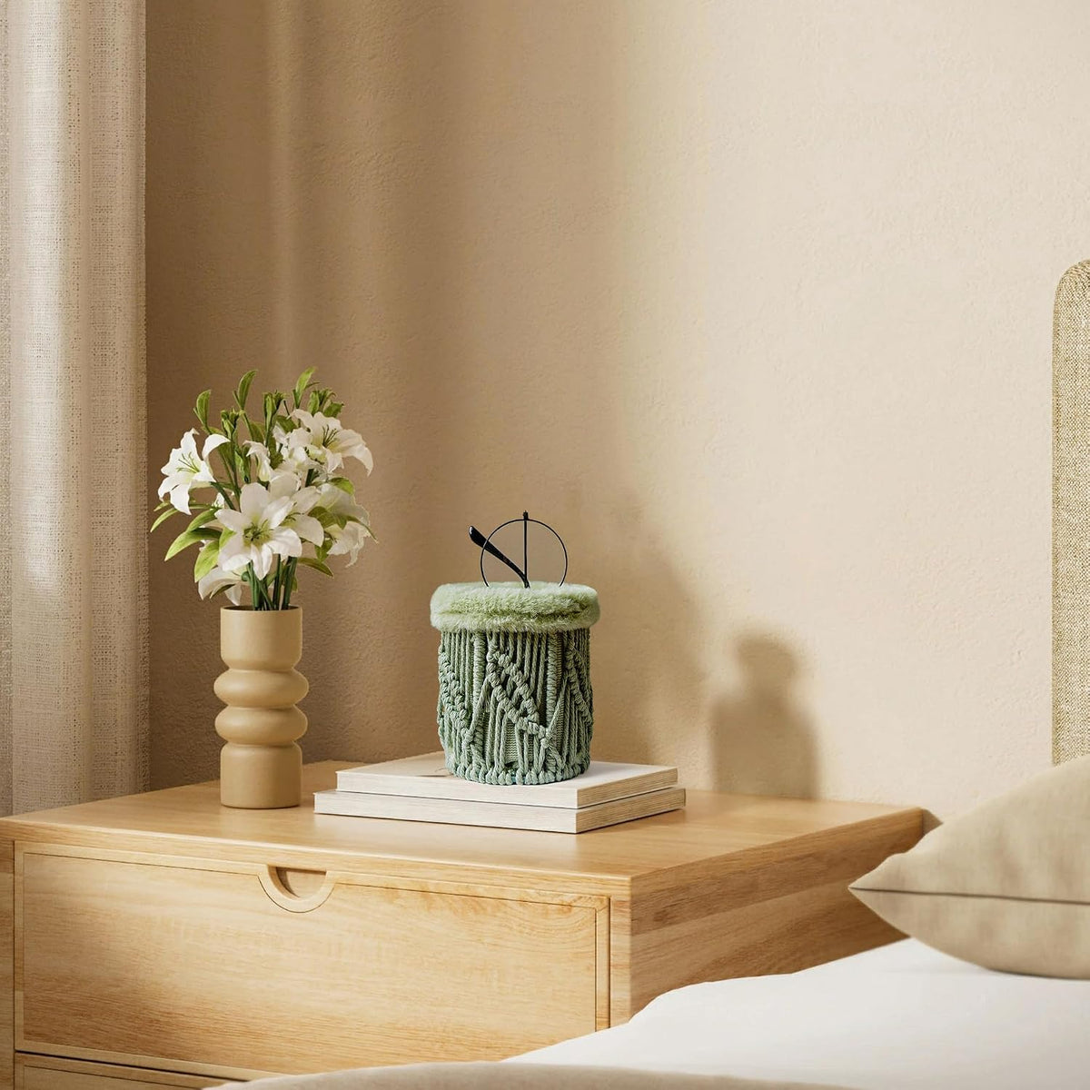 HOSROOME Glasses Holder in a setting